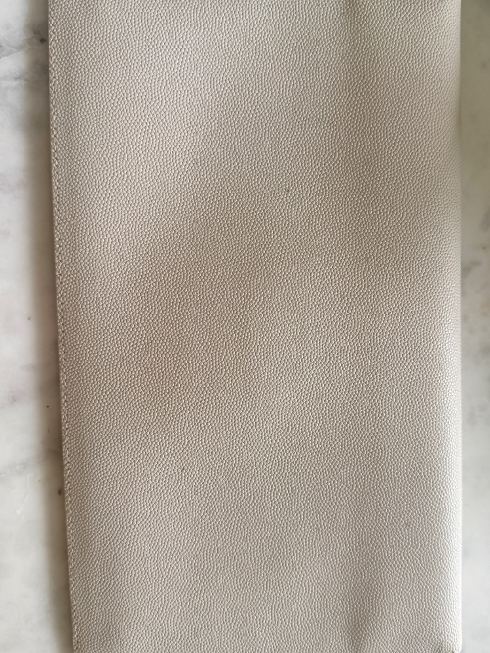 YSL pouch, crème de poudre embossed leather - Picture 7 of 9
